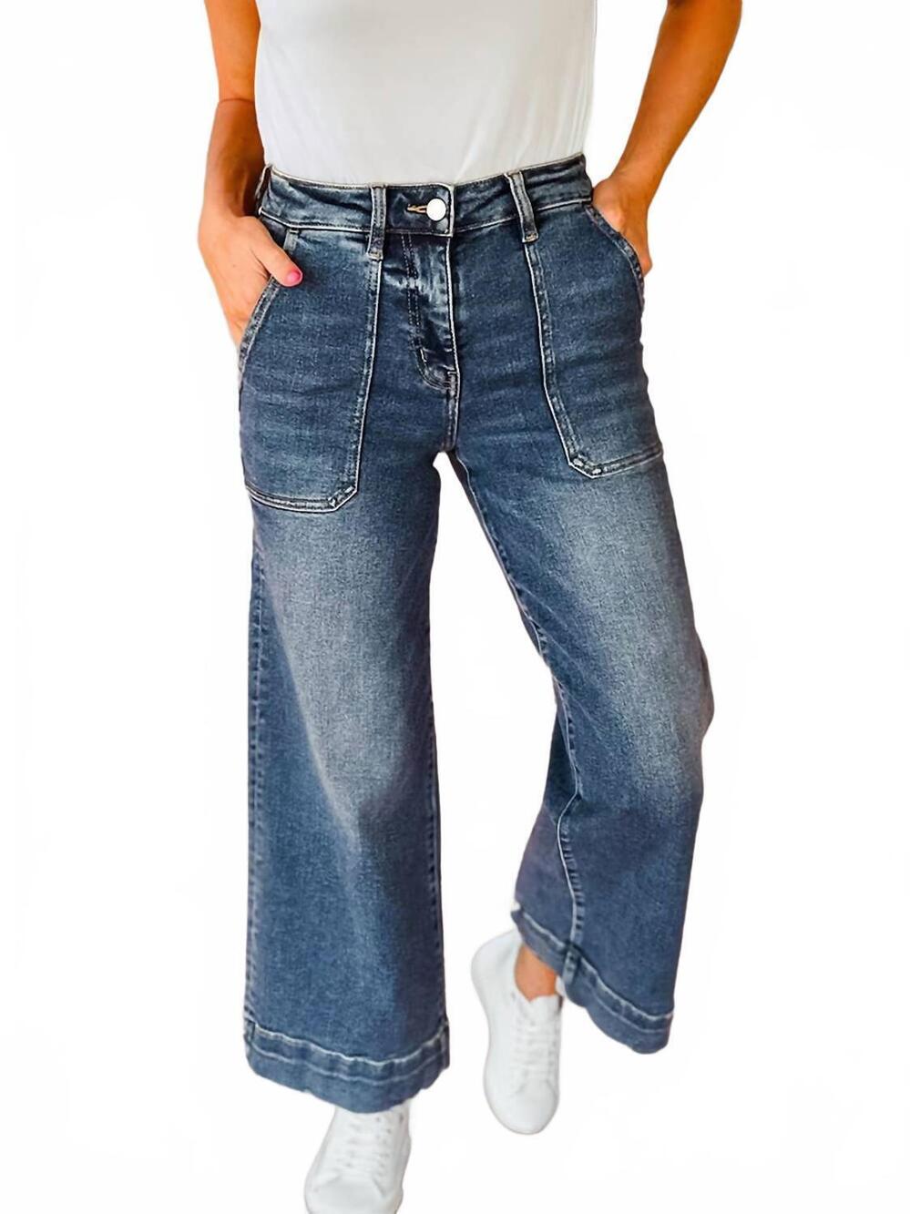 NEW 1 THE WOMAN cropped loose straight medium wash jeans with pockets in blue